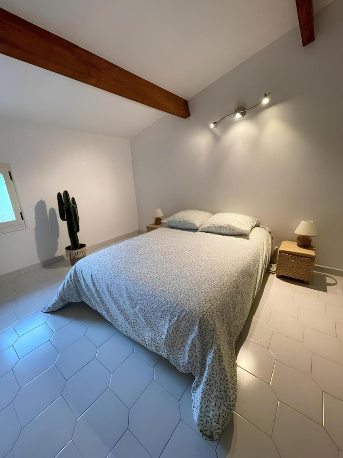 Les Oliviers - Villa 10 People - 5 Min Ardeche Saint-Julien-de-Peyrolas Dış mekan fotoğraf